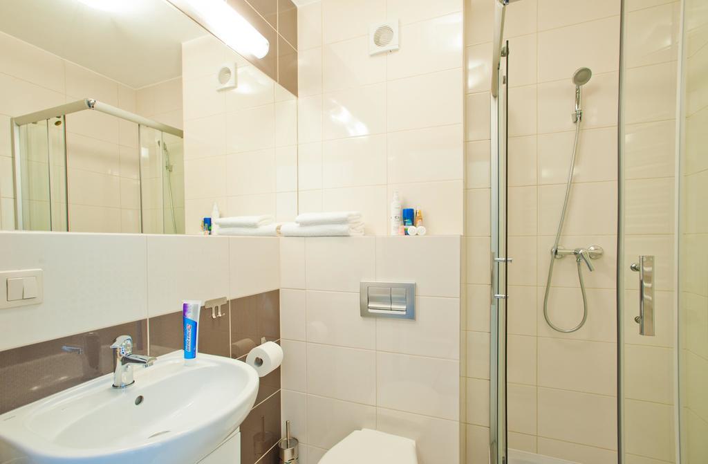 Azyl Bed & Breakfast Ustronie Morskie Ruang foto