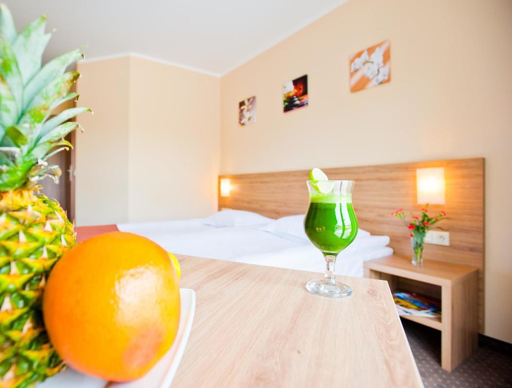 Azyl Bed & Breakfast Ustronie Morskie Ruang foto